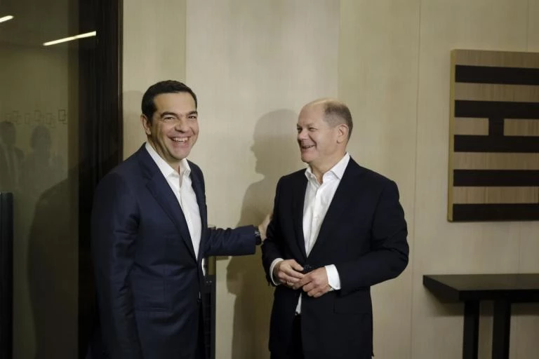 «Αποκύημα φαντασίας» τα περί περικοπών στις υψηλές συντάξεις για να σωθούν οι χαμηλές, λέει ο διάδοχος του Σόιμπλε